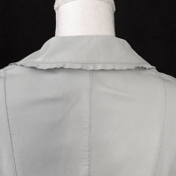 ESCADA Baby Blue Lambskin Leather jacket Sz 38 GUC - Picture 7 of 8